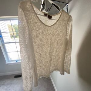 Chicos size 2 (large) off white